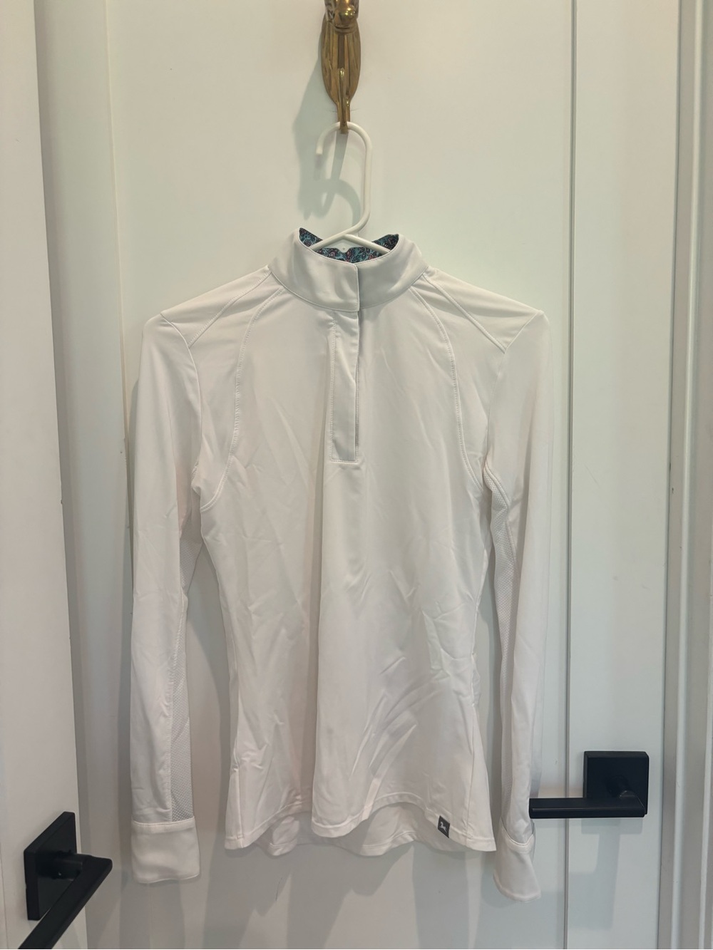 R.J. Classics XS White Show Shirt